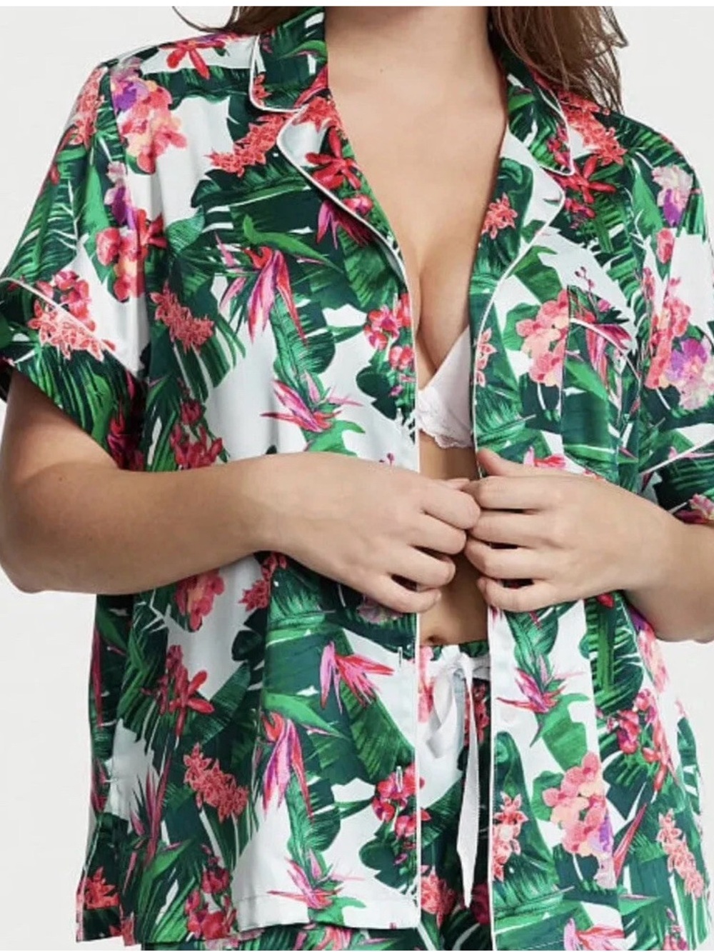 Victoria's Secret White Tropical Floral Short Sleeve Pajama Top